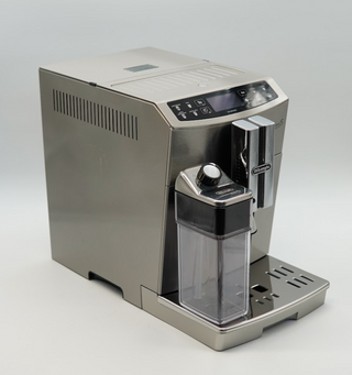 DeLonghi PrimaDonna S EVO ECAM510.55.M Volledelstahl Kaffeevollautomat B-Ware