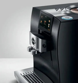 JURA Z10 Aluminium Black Kaffeevollautomat JURA