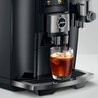 JURA J10 Piano Black (EA) Cold Brew Kaffeevollautomat