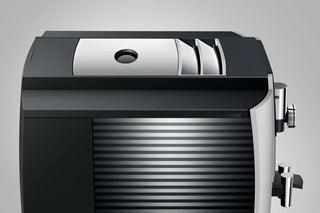 JURA S8 (EB) Kaffeevollautomat inkl. 7 Jahre Garantie